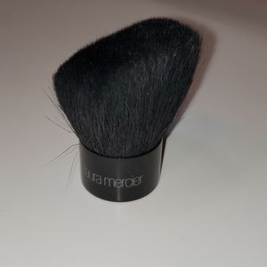 Laura Mercier face brush